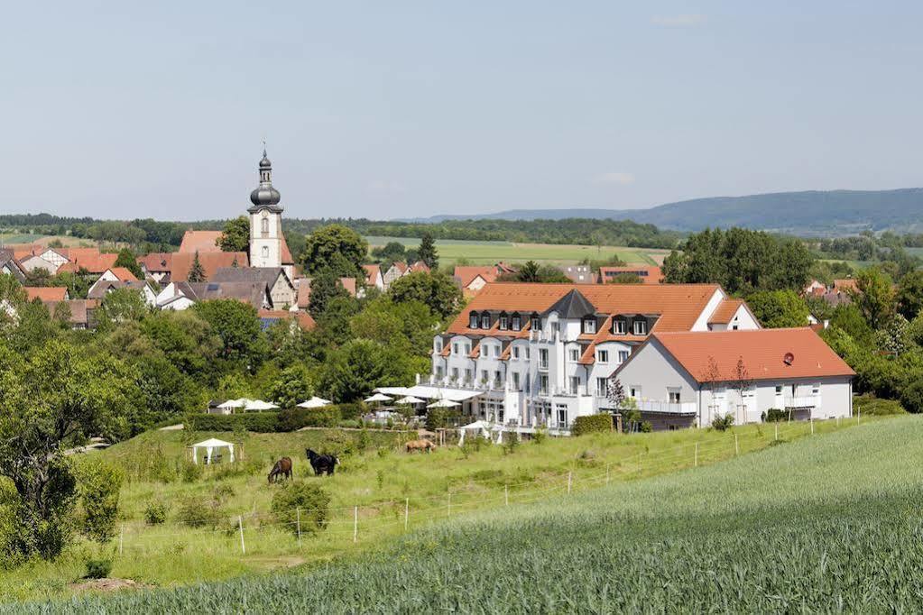 Landhotel Rügheim Exterior foto