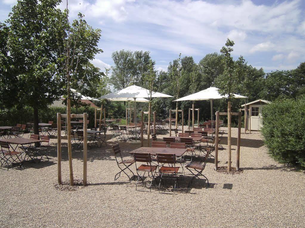 Landhotel Rügheim Exterior foto